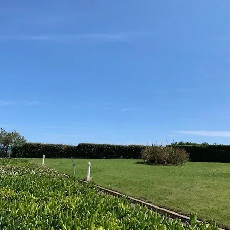 T2 Climatisé à 30m De La Mer, Capacité 6 Pers - Fr-1-607-84 Appartement *