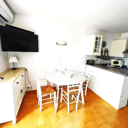 T2 Climatise A 30m De La Mer, Capacite 6 Pers - Fr-1-607-84 Apartment Agde